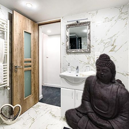 Gloria Downtown Apartments Budapest Bagian luar foto