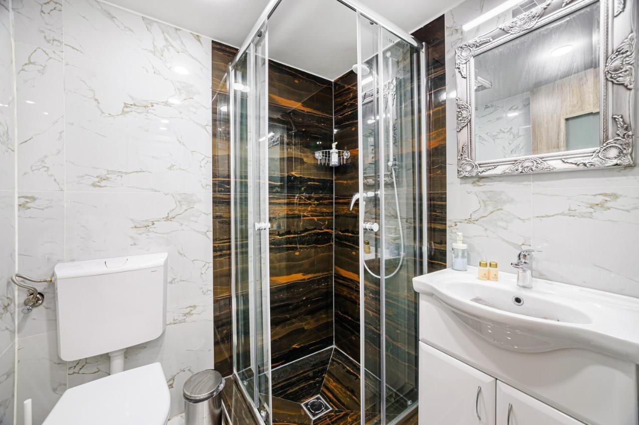 Gloria Downtown Apartments Budapest Bagian luar foto