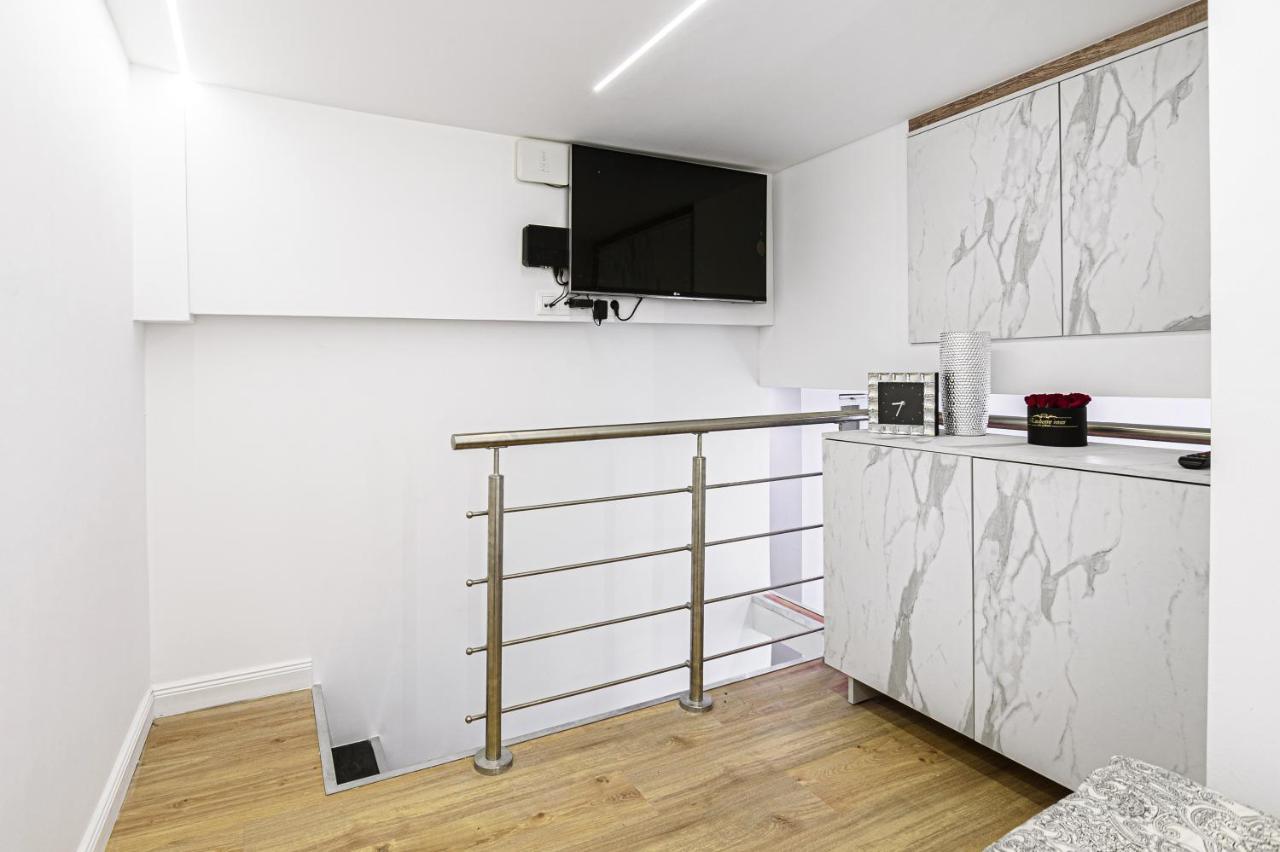Gloria Downtown Apartments Budapest Bagian luar foto